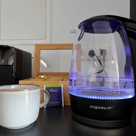 'Traveller Lodge' Grosszuegiges Apartment - 3 Bedroom 10Min To Hbf, Full Kitchen, Homeoffice, Netflix, Wifi Dusseldorf Luaran gambar